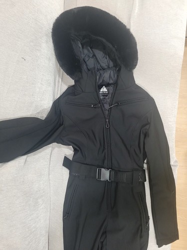 Nwt gsou snow - nwt,
