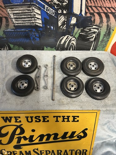 Vintage smith miller - vintage, tires