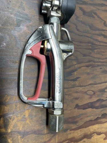Raasm oil gun with meter