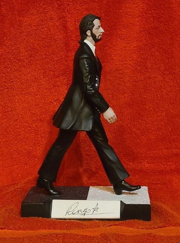 1996 gartlan statue abbey road - 1996,