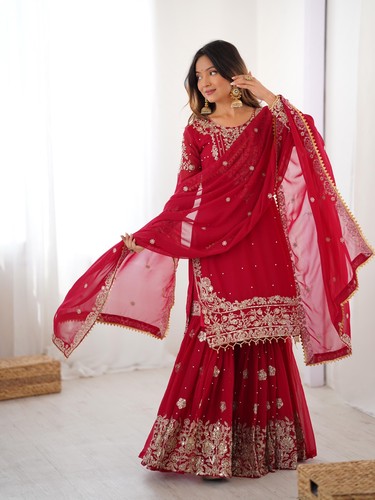 Indian salwar kameez pakistani - indian,