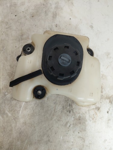 Suzuki stroke fuel tank - suzuki, hp