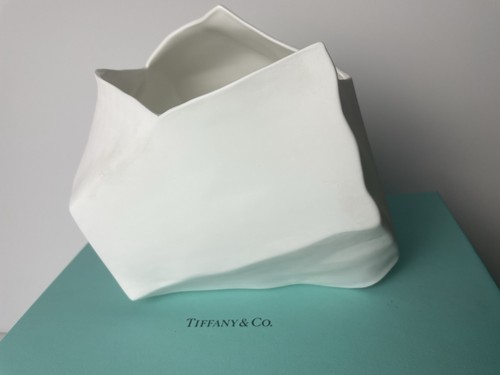 Tiffany frank gehry - &, co.