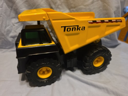 Tonka dump truck - tonka, xmb