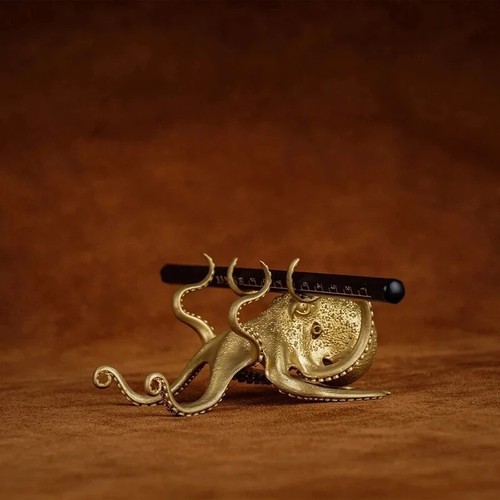 Metal octopus animal statue - octopus,