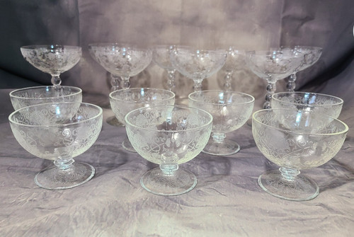 Vintage etched glass - 🌿,
