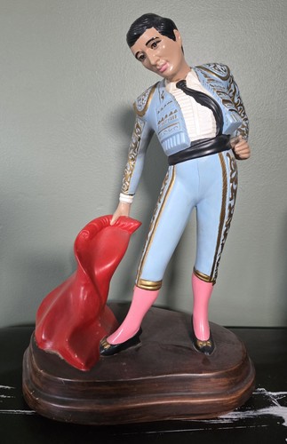 Vintage mcm matador and - vintage, bull