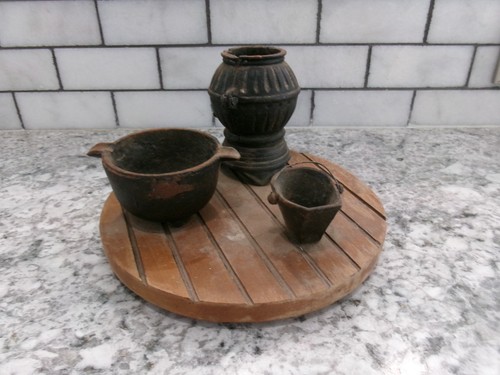 Vintage rustic cast metal - rustic, pot