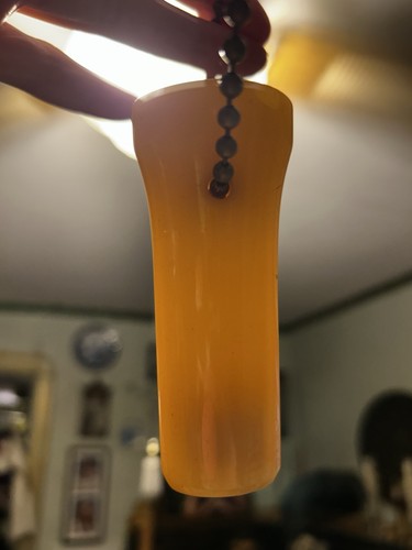 Vintage bakelite - vintage, 3.75”