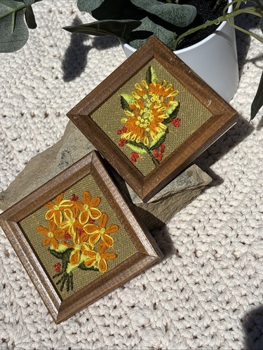 Vtg mini crewel - vtg,