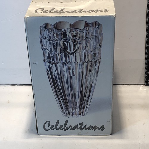 Crystal vase embossed hearts - crystal,