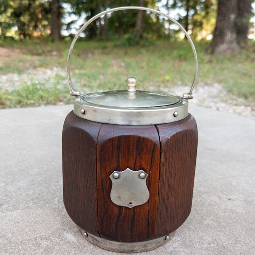Antique biscuit barrell - barrell, hbb