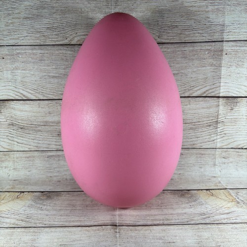 Vintage blow mold easter egg - blow,