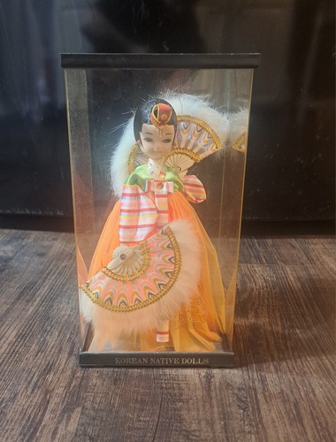 Korean dancing doll - dancing,