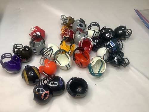 Vntg lot gumball machine - 26,