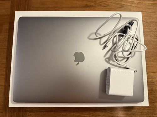 Macbook pro a2141 - 16", 2019