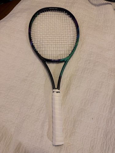 Yonex vcore pro 97d - yonex, strung