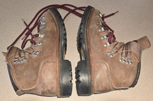 Vintage 1970 dexter suede - vintage, 1970's