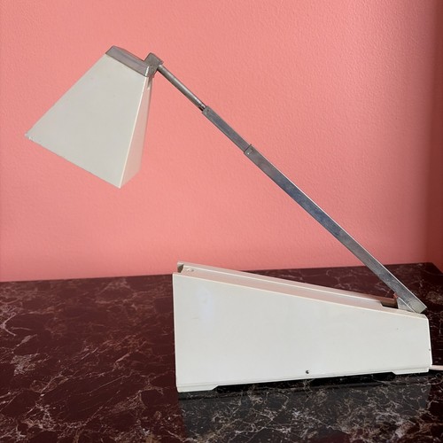 Vtg lampette tan - vtg,