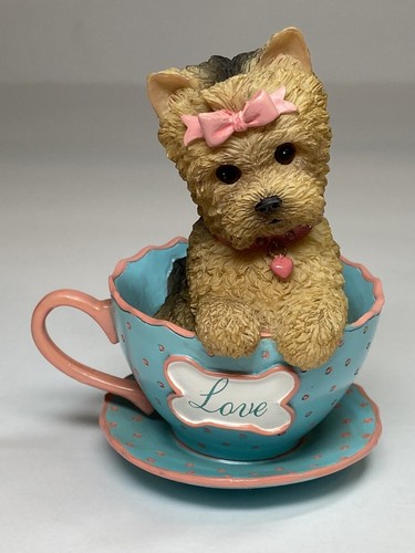 Cup love brimming - brimming, with
