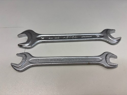 Mercedes benz wrench - 2, piece