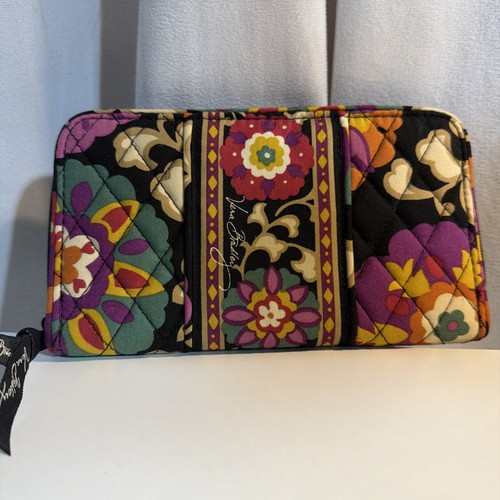 Vera bradley zip around - bradley,
