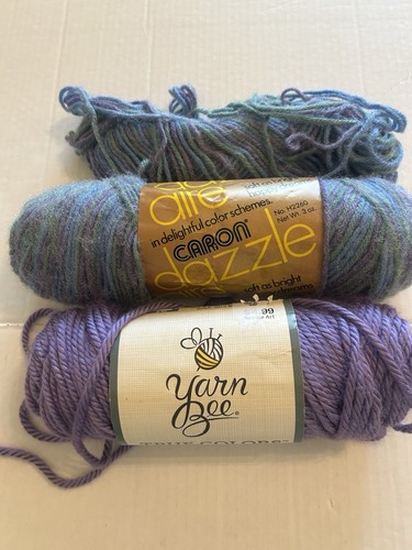 Vtg lot skeins caron - vtg, 3