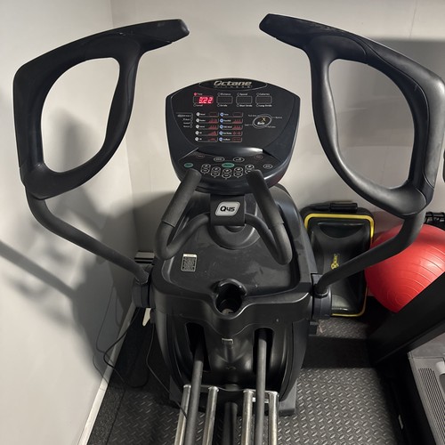 Octane fitness q45e elliptical - fitness,