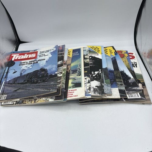 Vintage trains magazine - trains, lot