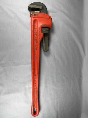 Wright pipe wrench 24 - wrench, 24+