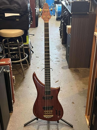 Alembic string epic bass - 4-string,
