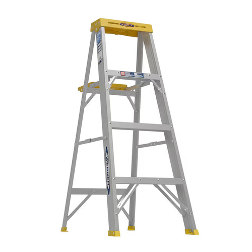 Werner 300 8 ft reach - 4-ft,
