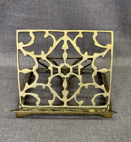 Vtg solid brass stand - vtg,