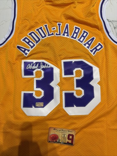 Kareem abdul jabbar signed - jabbar,