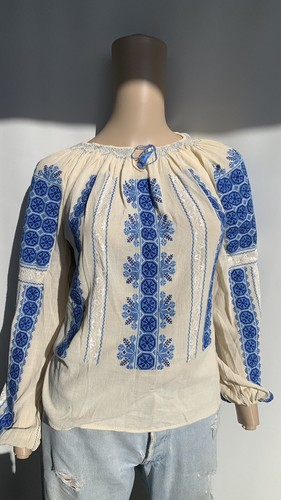 Antique hungarian embroidered - antique,