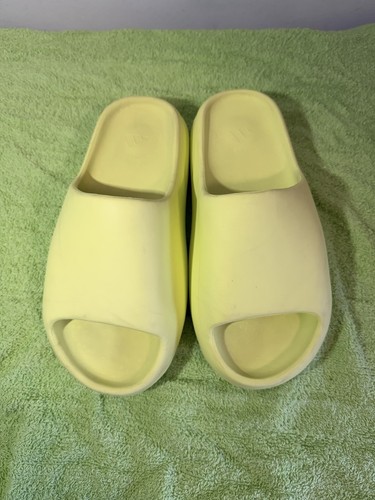 Adidas yeezy slide resin 2022 - resin,