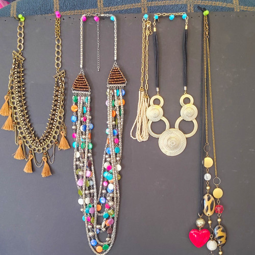 5pc women fashion necklace - 5pc,
