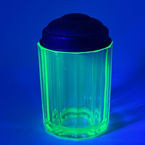 Paneled octagon green uranium - green,