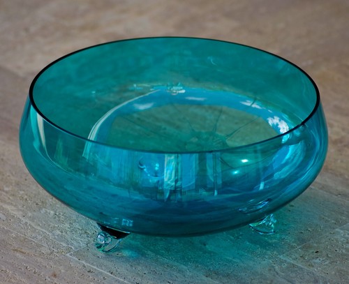Vintage art glass - vintage, tri-footed