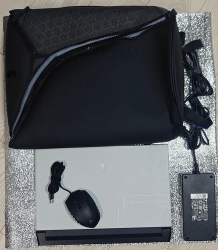 Dell alienware m17 - m17, gaming