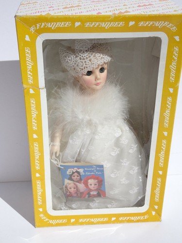Vtg effanbee snow - queen, story