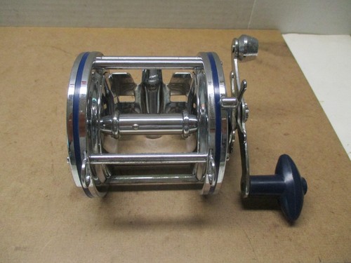 Vintage reel olympic - reel, dolphin