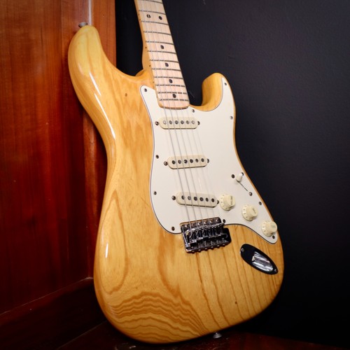 1974 fender stratocaster - fender,