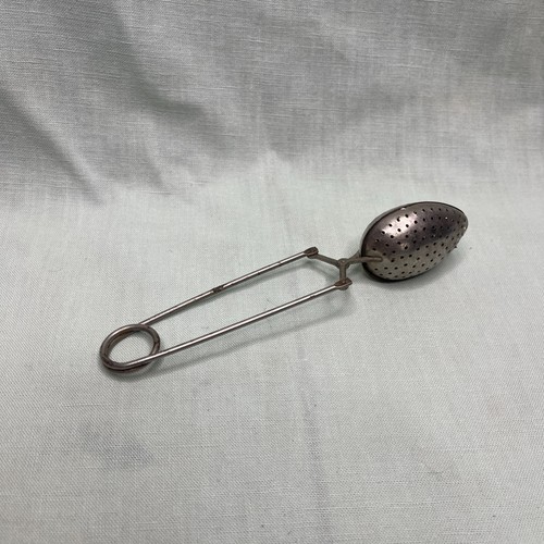 Vintage spring tea ball - vintage,