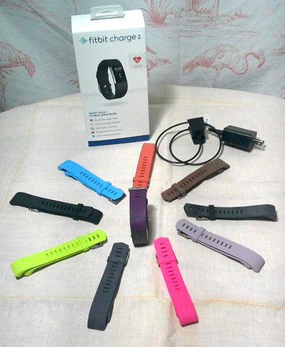 Fitbit charge fitness - 2,