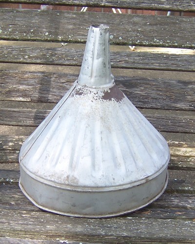 Vintage large funnel - vintage, 10"