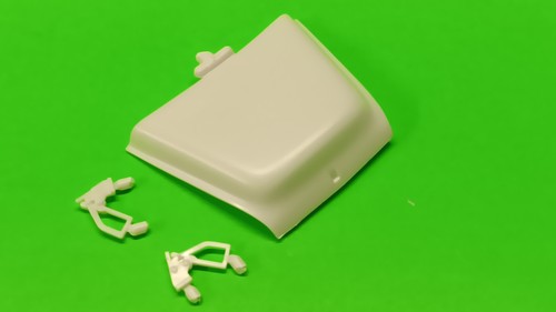 Amt hood with - hood, hinges