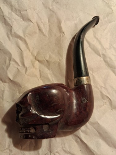 Skull carved briar wdc - briar,
