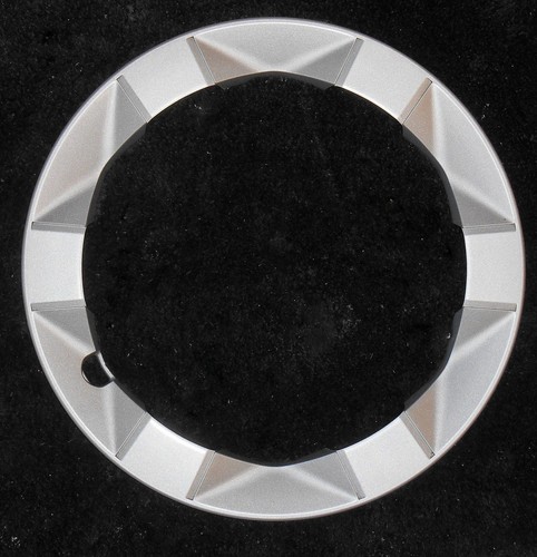 Toyota prius hubcap - hubcap, 2004