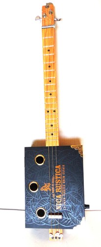 Cigar box guitar string - cigar, 3